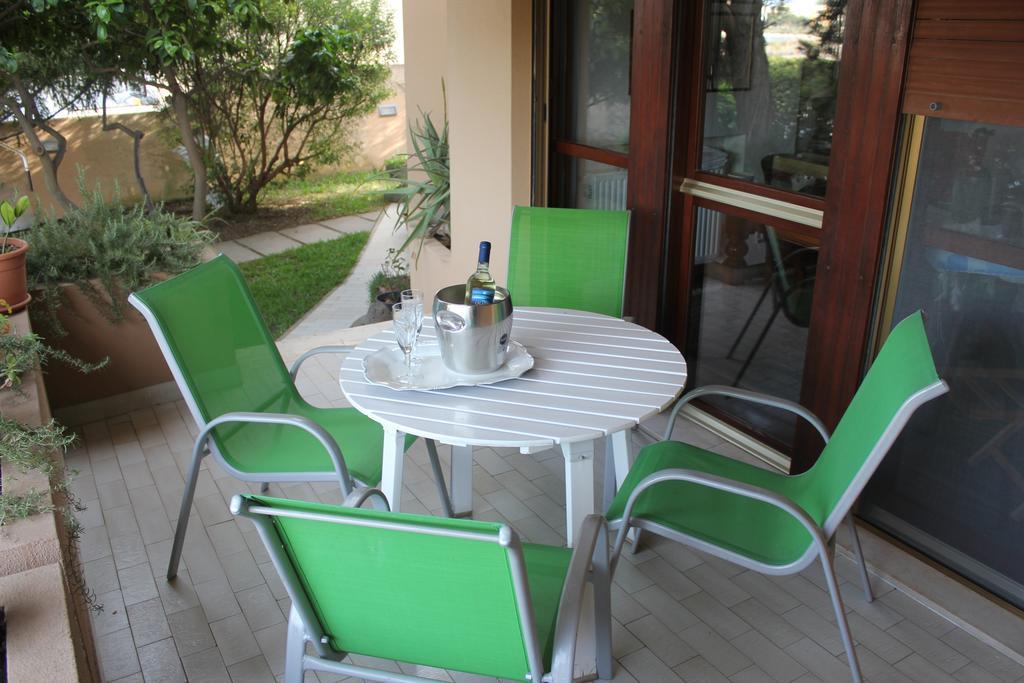 La Tuia E Il Tasso Bed & Breakfast Cagliari Exterior photo